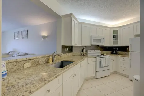 200 Uno Lago Drive Juno Beach FL 33408