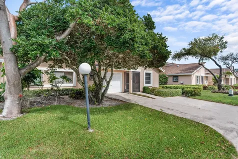8101 Sweetbriar Way Boca Raton FL 33496