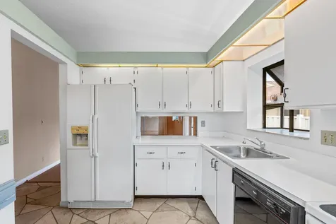 8101 Sweetbriar Way Boca Raton FL 33496