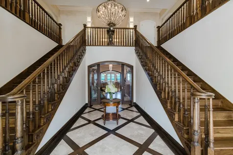 19 N Beach Road Jupiter Island FL 33455