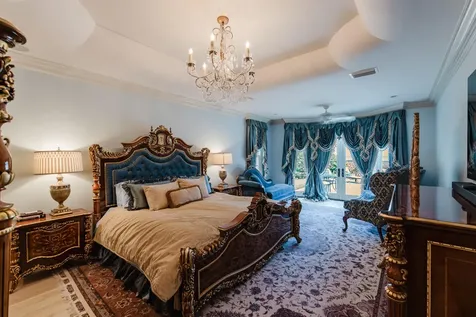 19 N Beach Road Jupiter Island FL 33455