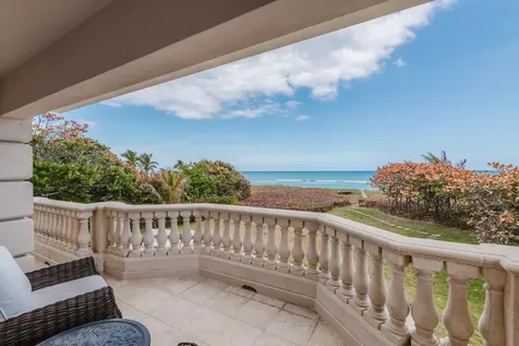 19 N Beach Road Jupiter Island FL 33455