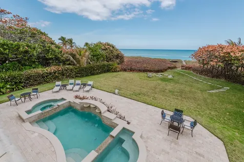 19 N Beach Road Jupiter Island FL 33455
