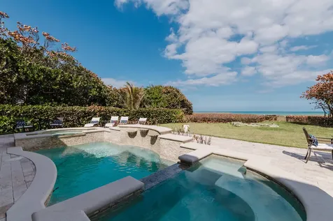 19 N Beach Road Jupiter Island FL 33455