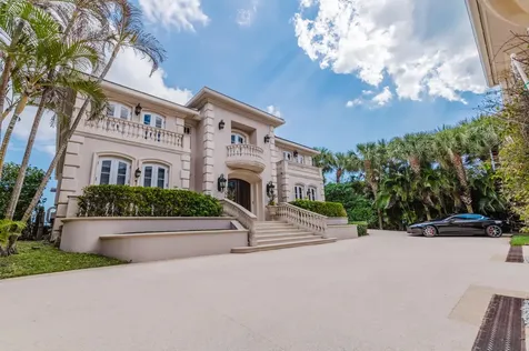 19 N Beach Road Jupiter Island FL 33455