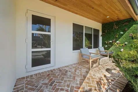 125 Cascade Lane Palm Beach Shores FL 33404