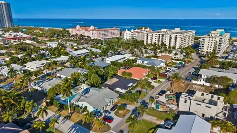 125 Cascade Lane Palm Beach Shores FL 33404