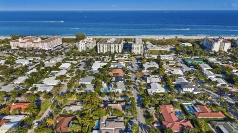 125 Cascade Lane Palm Beach Shores FL 33404