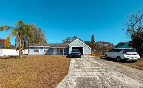 649 Sw Everett Court Port Saint Lucie FL 34953
