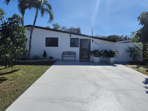 5500 Sw Sw 37th Street Davie FL 33314