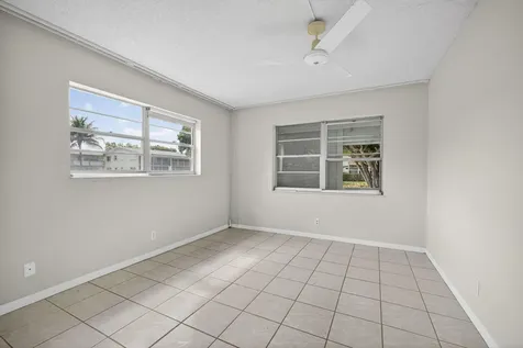 93 Dorchester West Palm Beach FL 33417