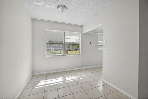 93 Dorchester West Palm Beach FL 33417