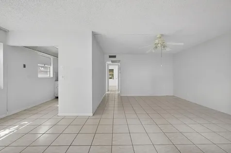93 Dorchester West Palm Beach FL 33417