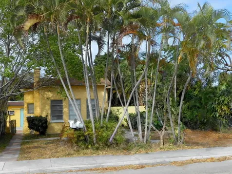 1608 7th Avenue Lake Worth Beach FL 33460