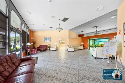 4000 Nw 44th Avenue Lauderdale Lakes FL 33319