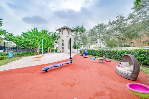 12631 Nw 32nd Place Sunrise FL 33323