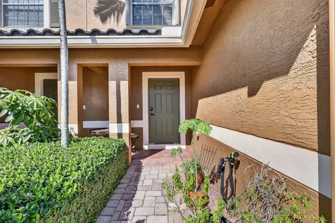 2990 SE Lexington Lakes Drive Stuart FL 34994