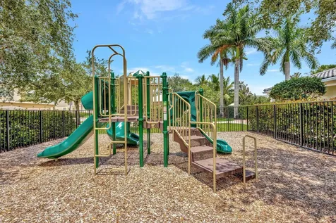 2990 SE Lexington Lakes Drive Stuart FL 34994