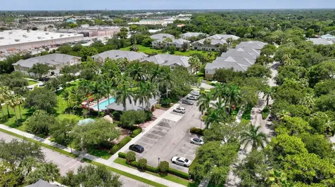 2990 SE Lexington Lakes Drive Stuart FL 34994