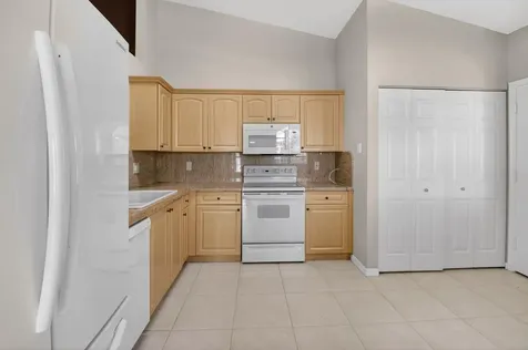 6131 Caladium Road Delray Beach FL 33484