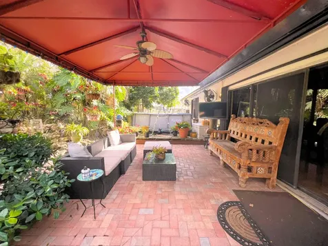 7300 NW 44th Terrace Coconut Creek FL 33073