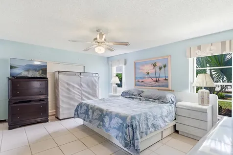 5462 Mariesa Avenue West Palm Beach FL 33417