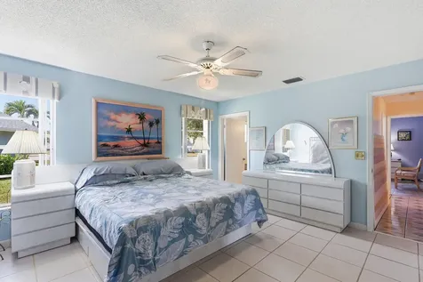 5462 Mariesa Avenue West Palm Beach FL 33417