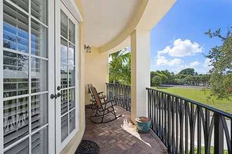 1970 S Dixie Highway West Palm Beach FL 33401
