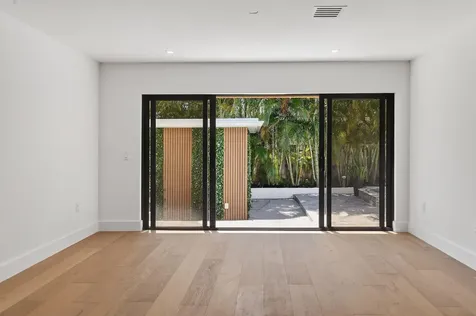 326 Palmetto Street West Palm Beach FL 33405