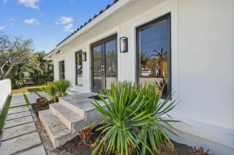 326 Palmetto Street West Palm Beach FL 33405
