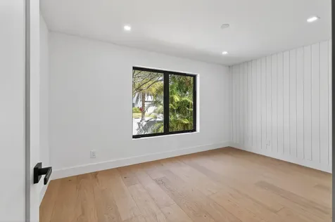 326 Palmetto Street West Palm Beach FL 33405