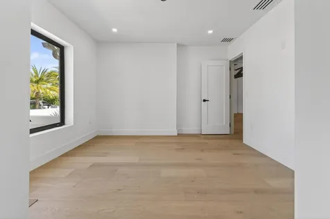 326 Palmetto Street West Palm Beach FL 33405