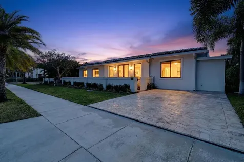 326 Palmetto Street West Palm Beach FL 33405