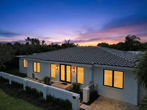 326 Palmetto Street West Palm Beach FL 33405