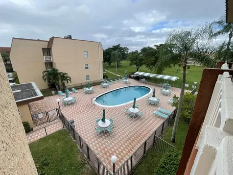 2781 N Pine Island Road Sunrise FL 33322