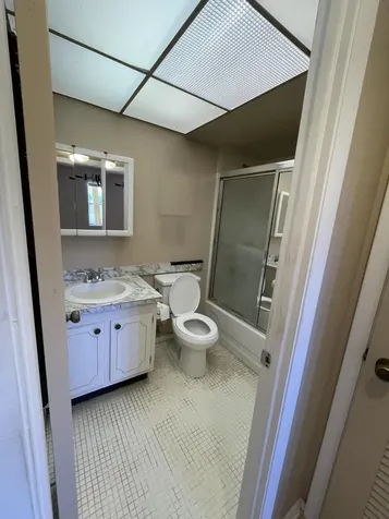 2781 N Pine Island Road Sunrise FL 33322