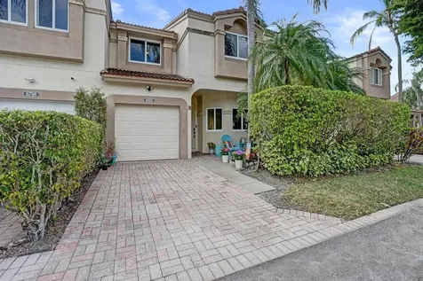 6800 Via Regina Boca Raton FL 33433