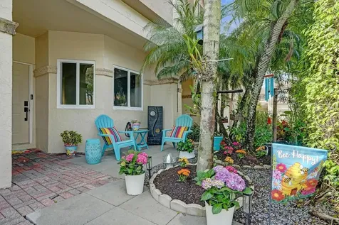 6800 Via Regina Boca Raton FL 33433