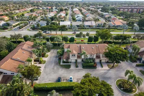 6800 Via Regina Boca Raton FL 33433
