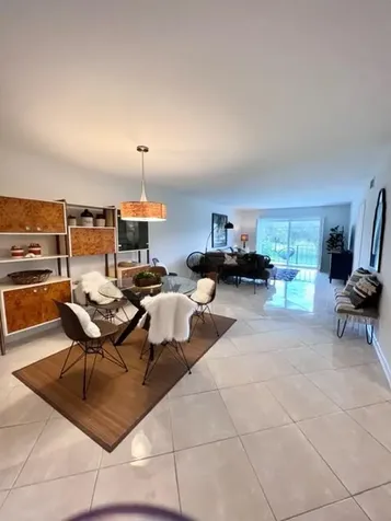 208 S Lakeside Drive Lake Worth Beach FL 33460