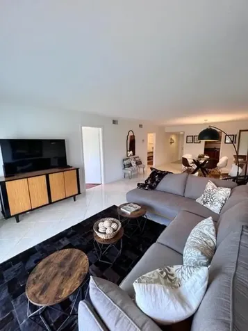 208 S Lakeside Drive Lake Worth Beach FL 33460