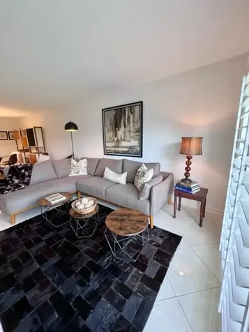 208 S Lakeside Drive Lake Worth Beach FL 33460
