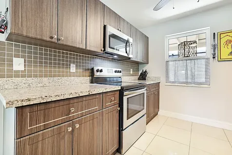 441 NE 24th Street Boca Raton FL 33431