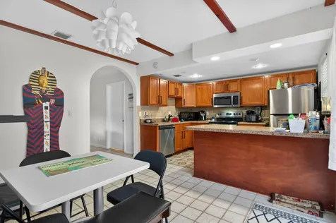 505 Sandtree Drive Palm Beach Gardens FL 33403
