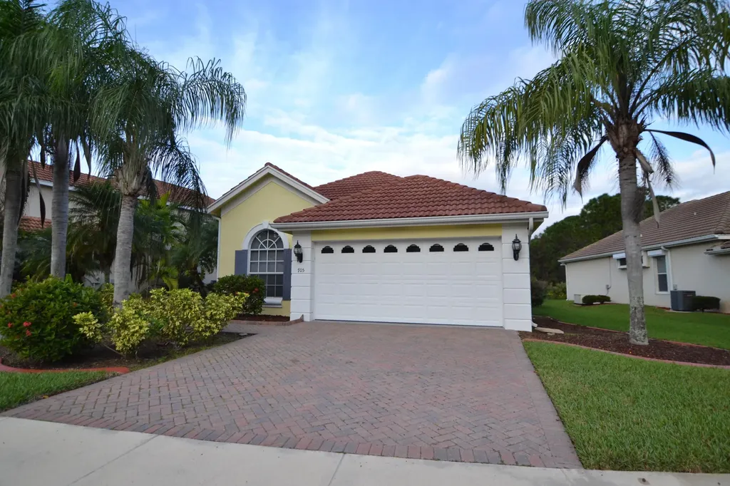 705 SW Munjack Circle Port Saint Lucie FL 34986