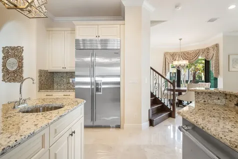 6950 NW 26th Way Boca Raton FL 33496