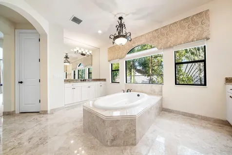 6950 NW 26th Way Boca Raton FL 33496