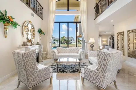 6950 NW 26th Way Boca Raton FL 33496