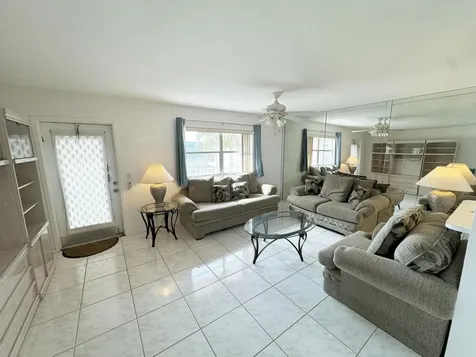 379 Saxony H Delray Beach FL 33446