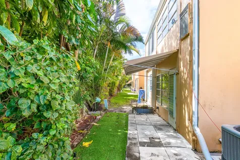 108 Ne 20th Avenue Boynton Beach FL 33435